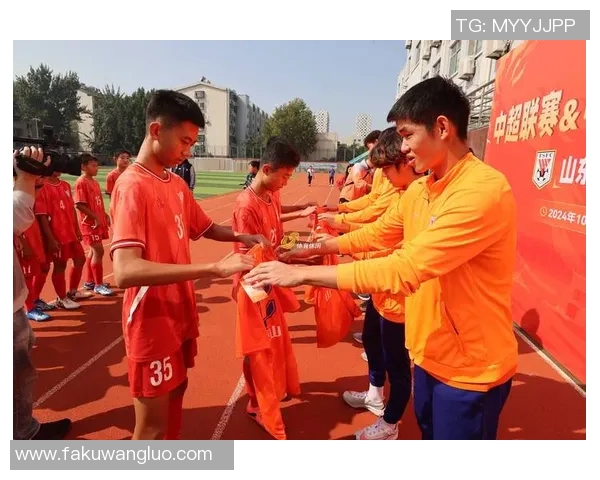 全面推进足球发展规划助力青少年成长与国家体育强国目标实现